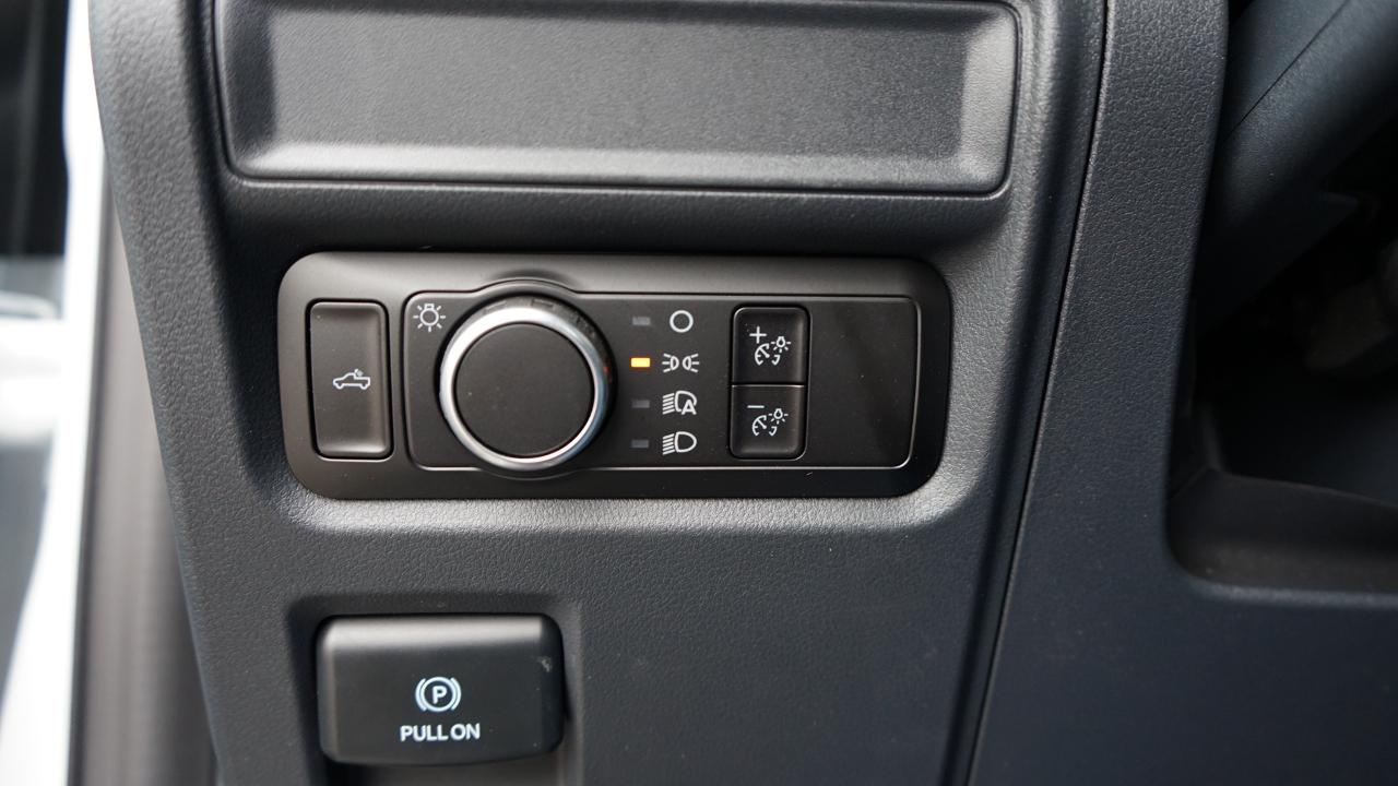 Ford F-150 XL 2WD 8 ft. 2026