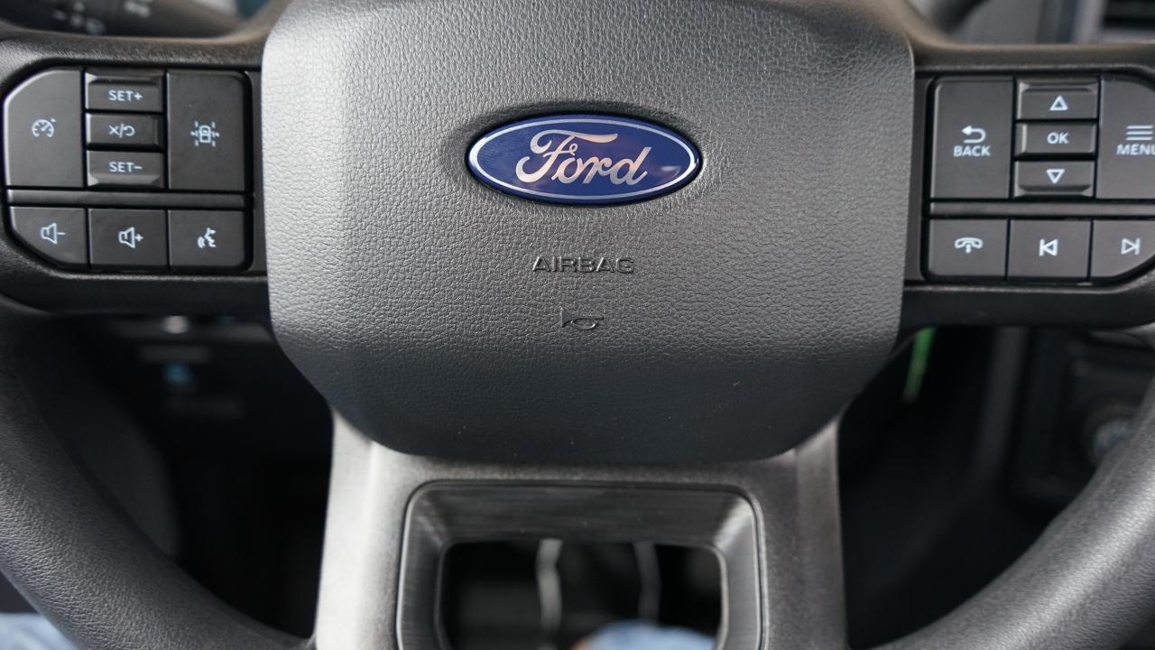 Ford F-150 XL 2WD 8 ft. 2026