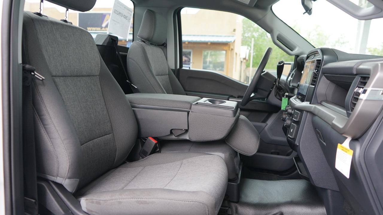 Ford F-150 XL 2WD 8 ft. 2026