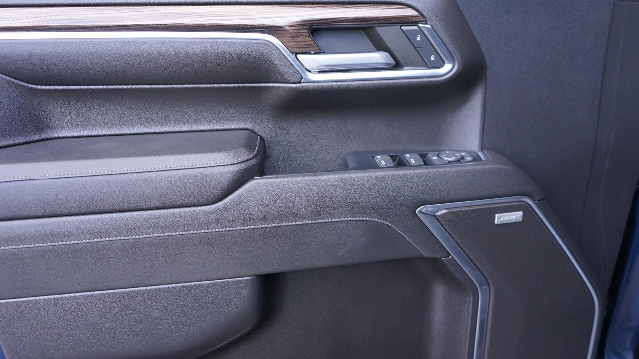 Chevrolet Silverado 1500 RST Crew Cab 4WD 2023