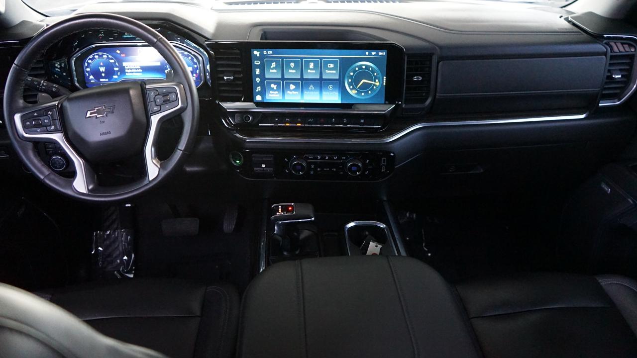 Chevrolet Silverado 1500 RST Crew Cab 4WD 2023