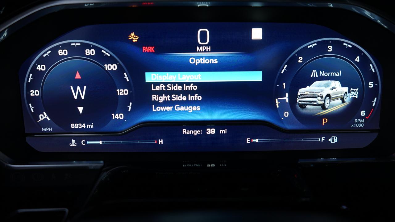 Chevrolet Silverado 1500 RST Crew Cab 4WD 2023