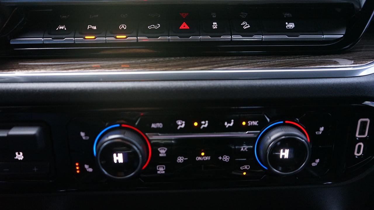 Chevrolet Silverado 1500 RST Crew Cab 4WD 2023