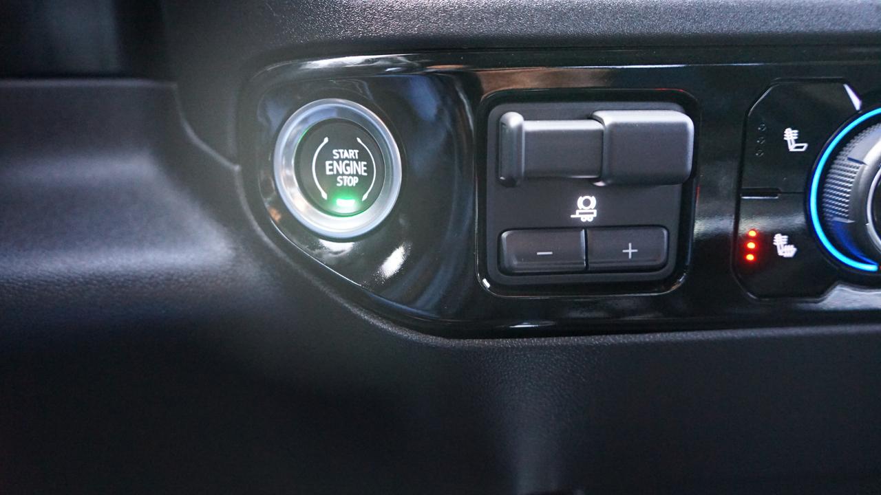 Chevrolet Silverado 1500 RST Crew Cab 4WD 2023