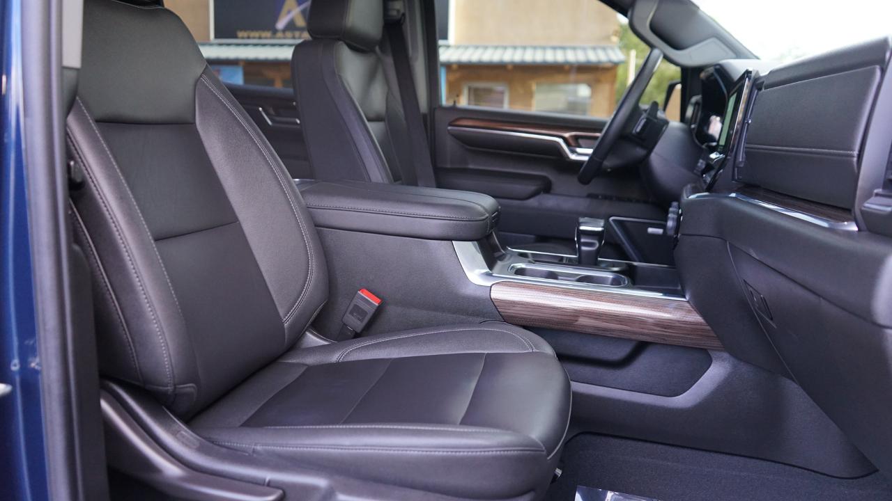 Chevrolet Silverado 1500 RST Crew Cab 4WD 2023