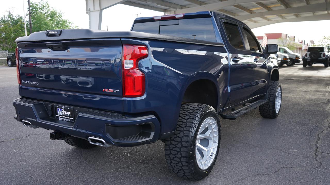 Chevrolet Silverado 1500 RST Crew Cab 4WD 2023