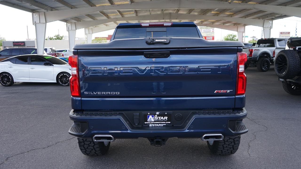 Chevrolet Silverado 1500 RST Crew Cab 4WD 2023