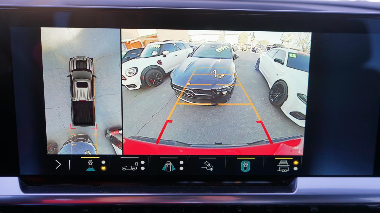 Chevrolet Silverado 1500 Trail Boss LT Crew Cab 4WD 2023