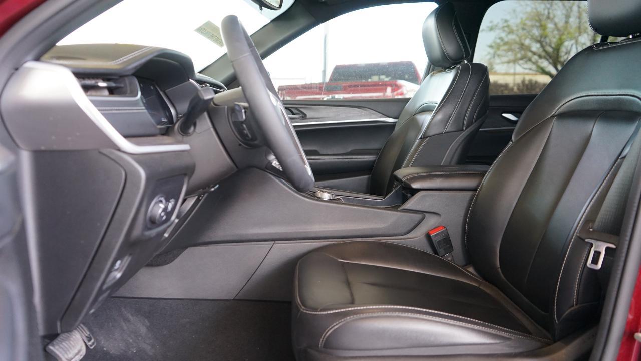 Jeep Grand Cherokee Limited 4WD 2024