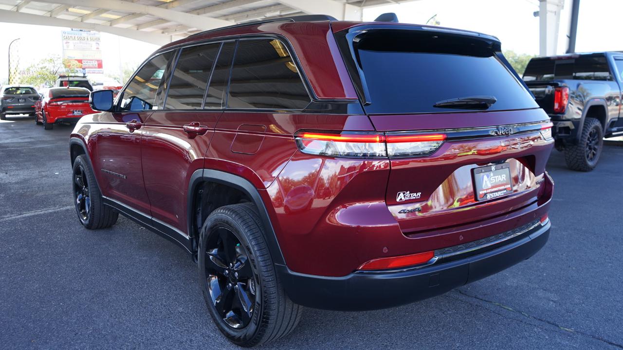 Jeep Grand Cherokee Limited 4WD 2024