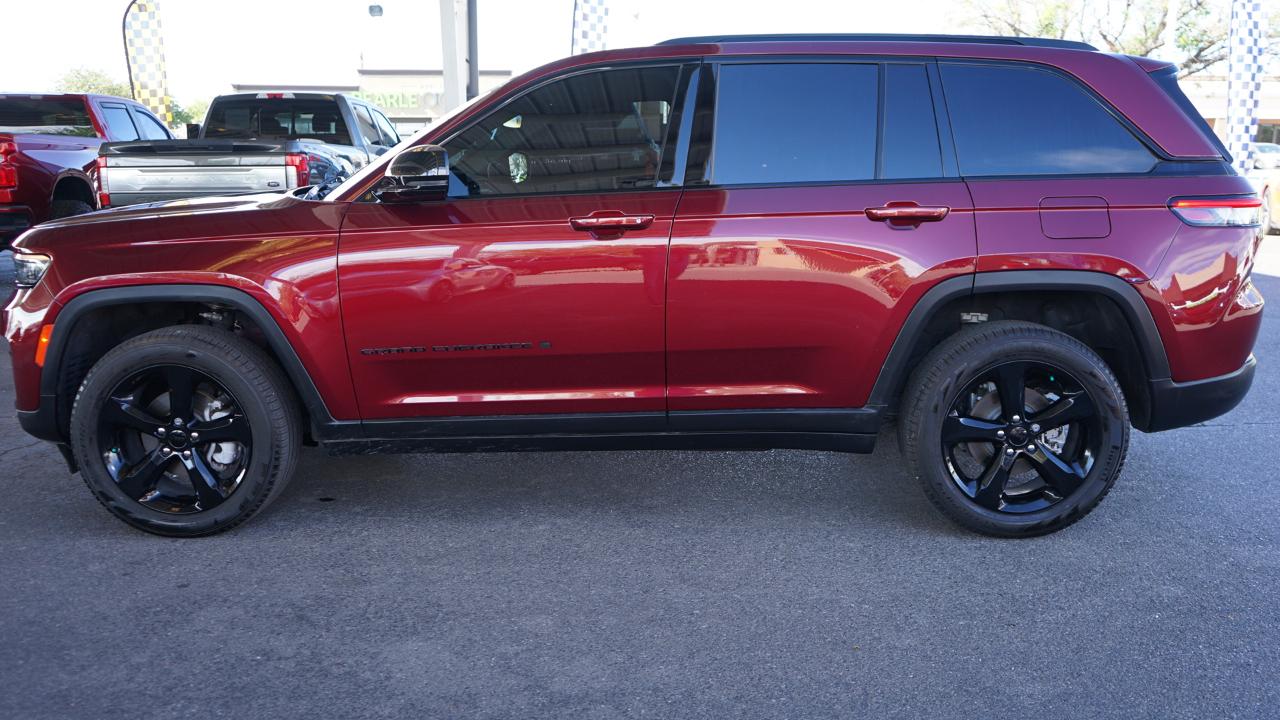 Jeep Grand Cherokee Limited 4WD 2024