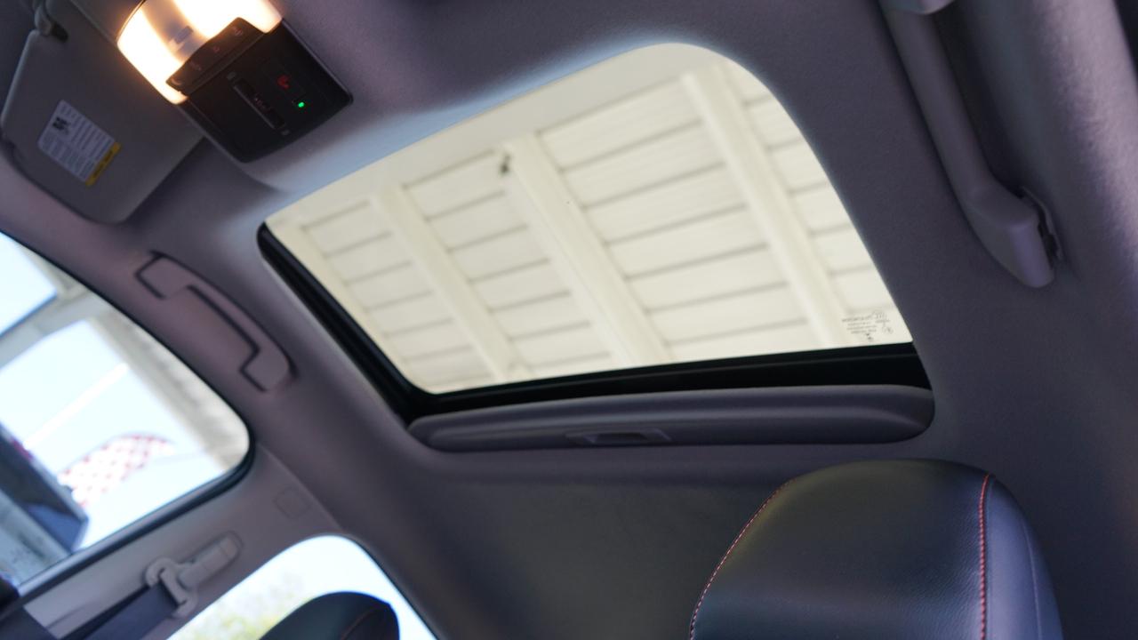 Nissan Sentra SR 2025