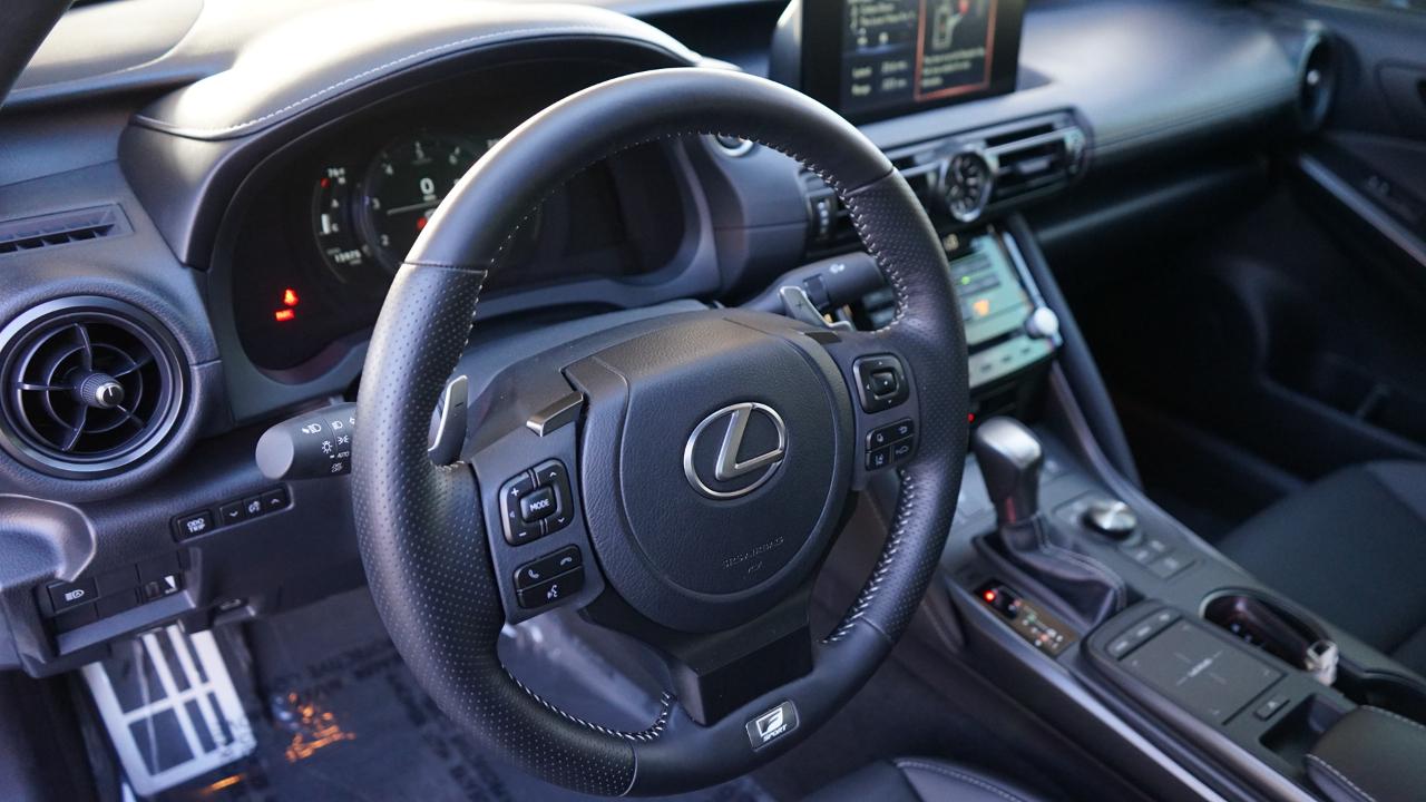 Lexus IS F SPORT 350 RWD 2023