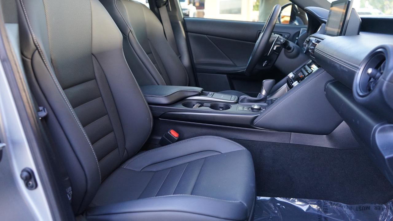 Lexus IS F SPORT 350 RWD 2023
