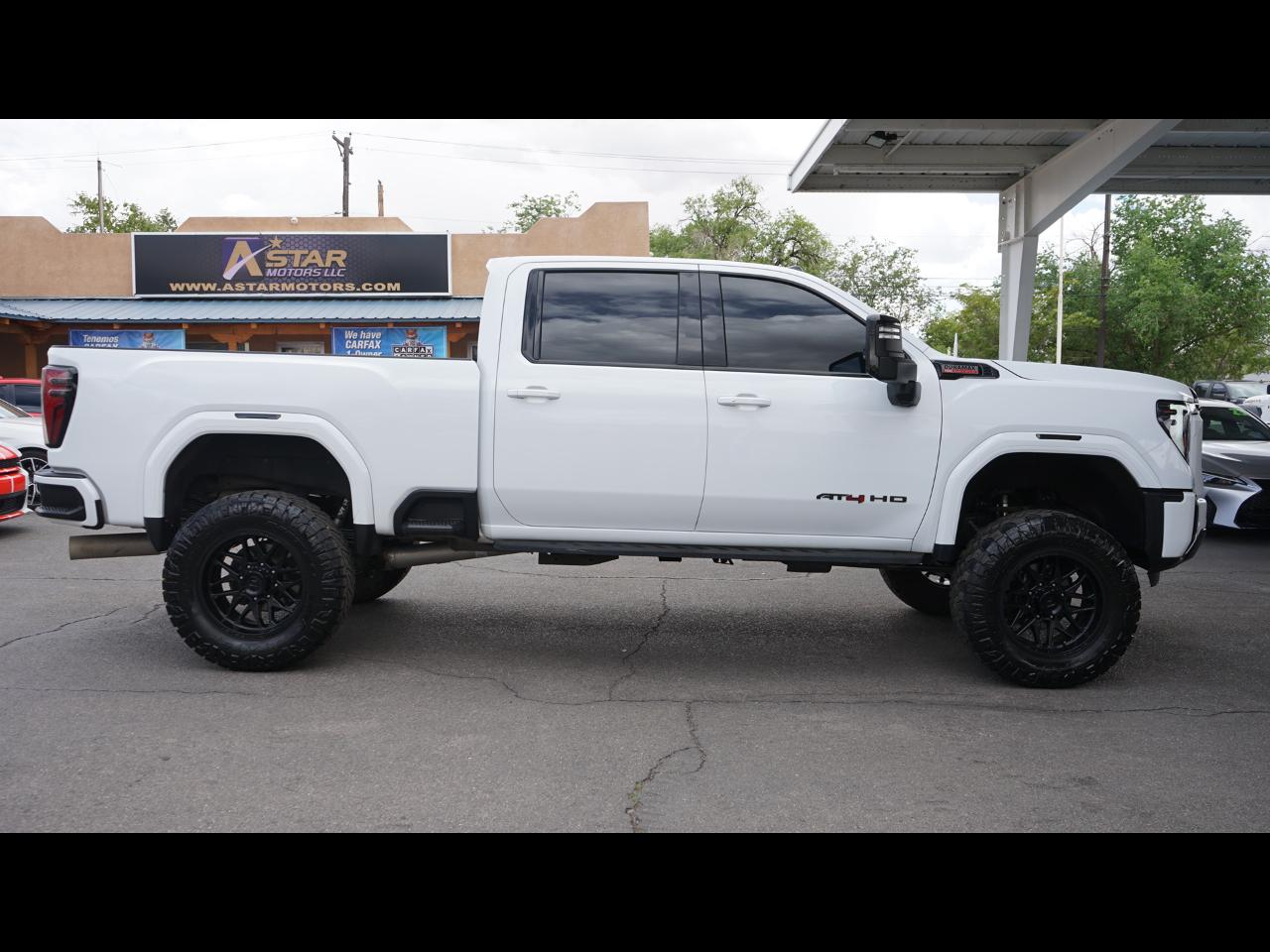 GMC Sierra 2500HD AT4 Crew Cab 4WD 2024