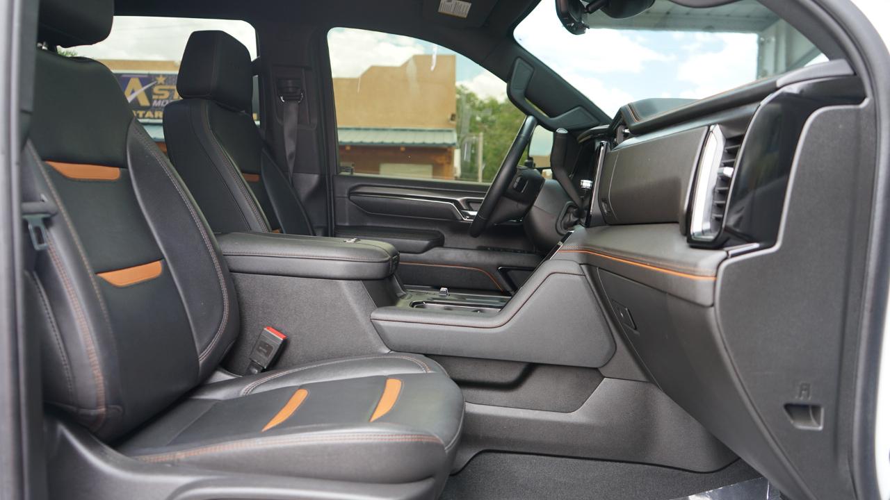 GMC Sierra 2500HD AT4 Crew Cab 4WD 2024
