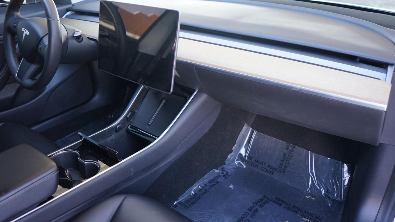 Tesla Model 3 Long Range 2020