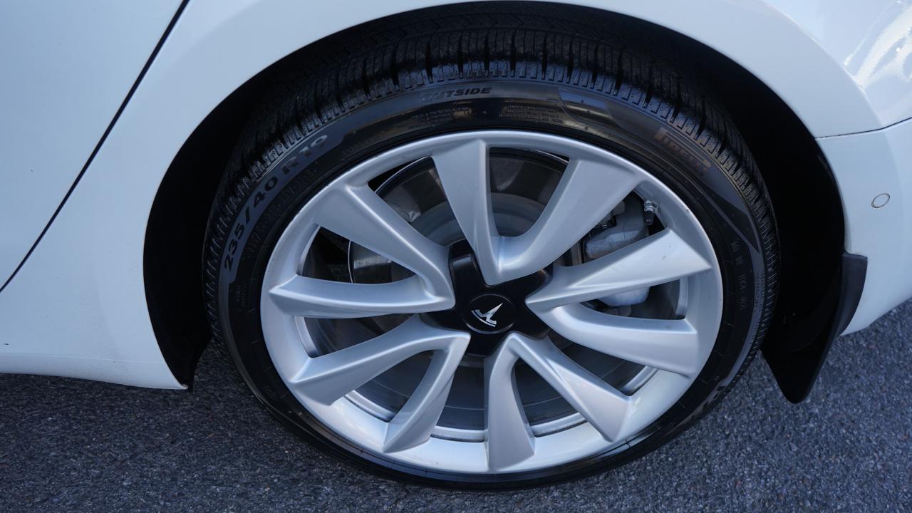 Tesla Model 3 Long Range 2020