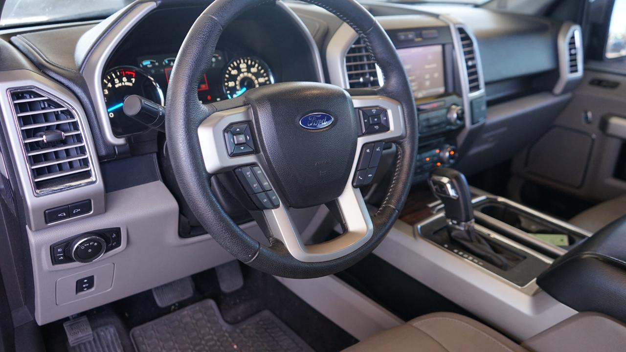 Ford F-150 SuperCrew 139" Lariat 4WD 2015