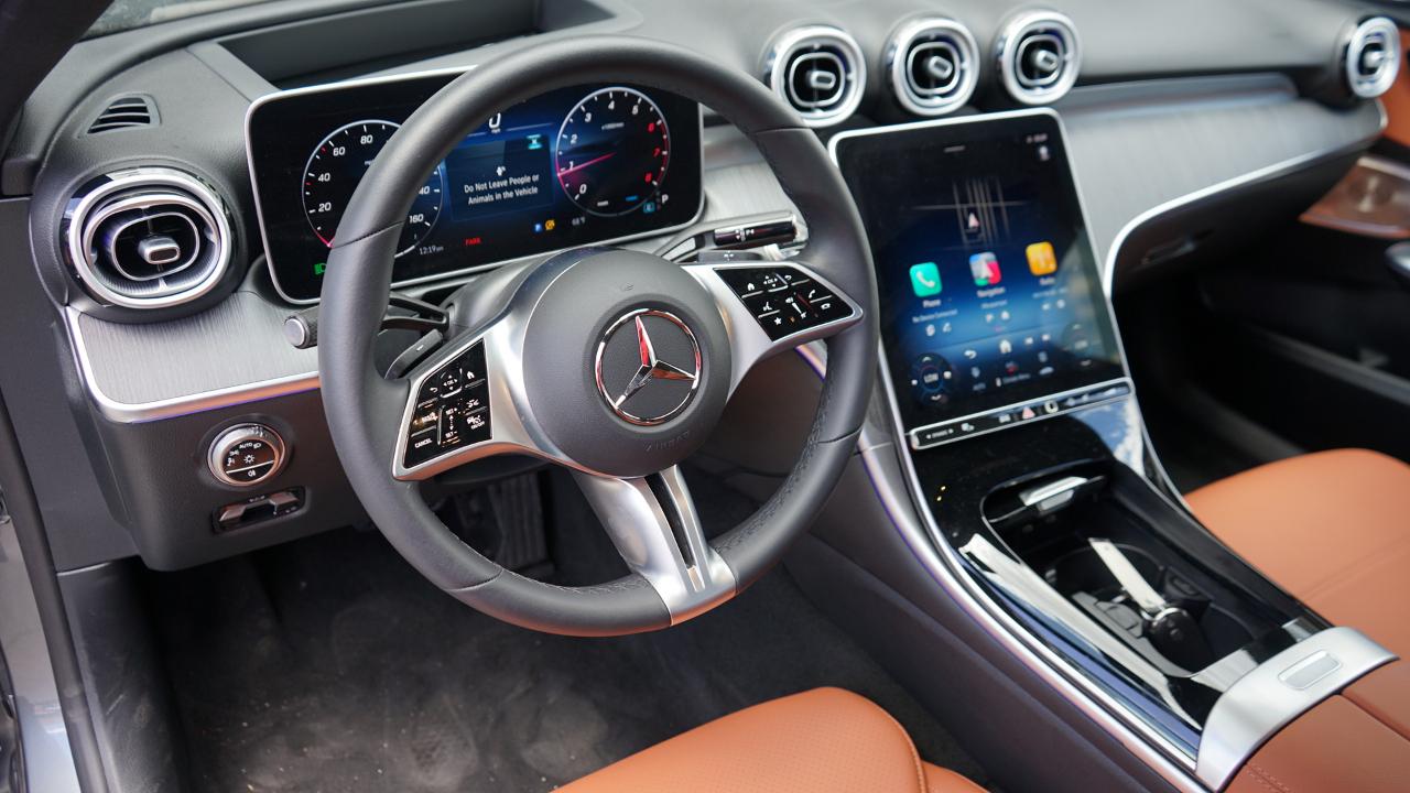 Mercedes-Benz C-Class C300 Sedan 2025