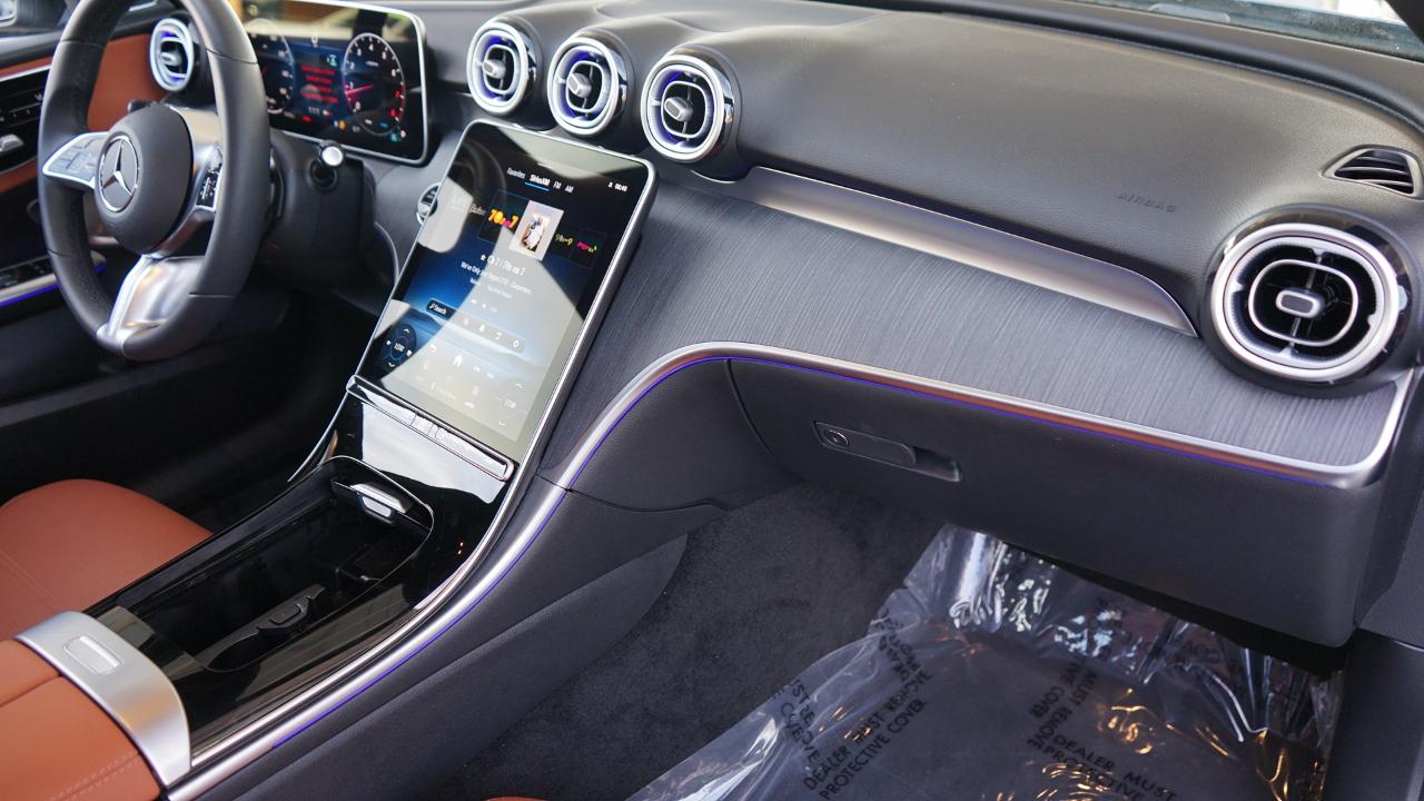 Mercedes-Benz C-Class C300 Sedan 2025