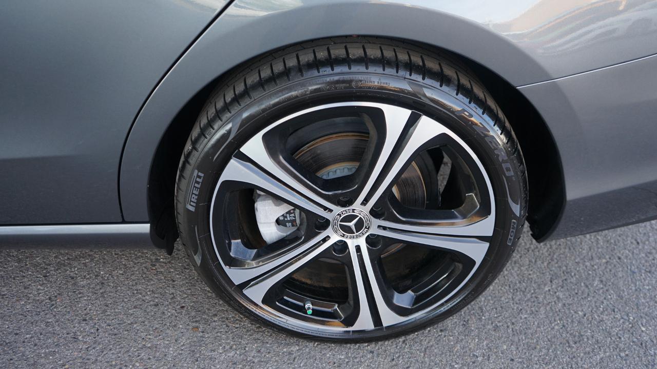 Mercedes-Benz C-Class C300 Sedan 2025