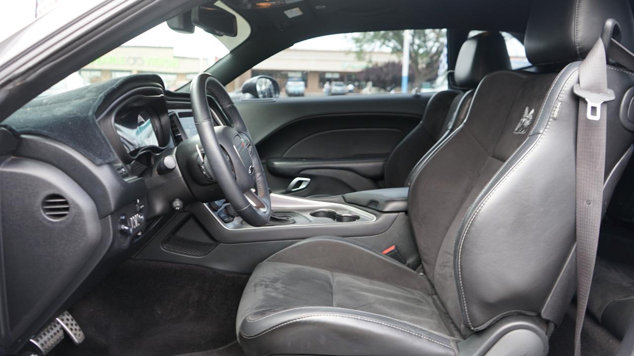 Dodge Challenger 2dr Cpe 392 Hemi Scat Pack Shaker 2019
