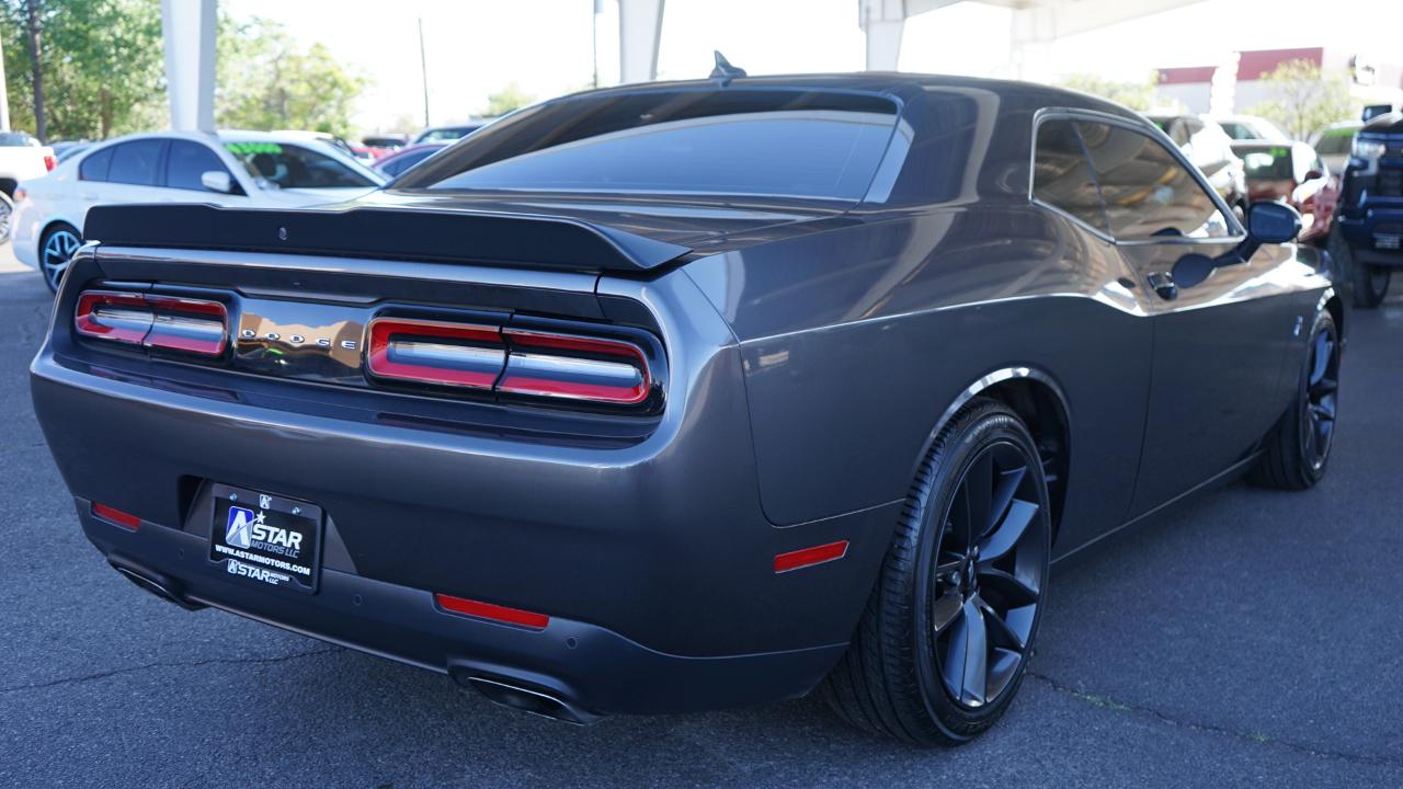 Dodge Challenger 2dr Cpe 392 Hemi Scat Pack Shaker 2019