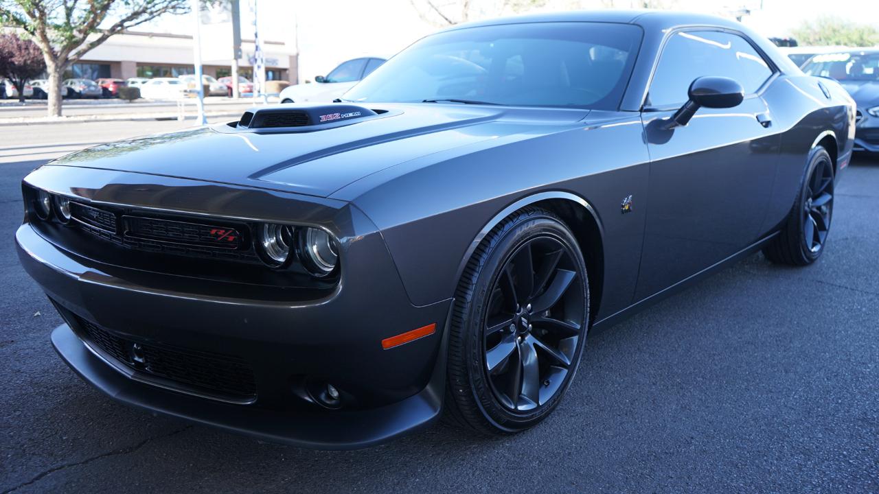 Dodge Challenger 2dr Cpe 392 Hemi Scat Pack Shaker 2019