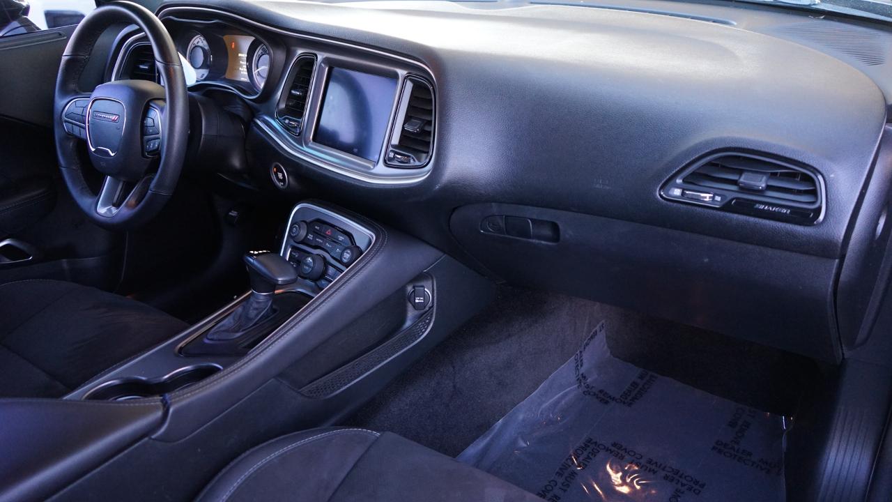 Dodge Challenger 2dr Cpe 392 Hemi Scat Pack Shaker 2019