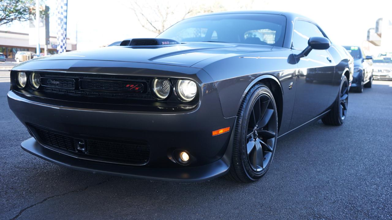 Dodge Challenger 2dr Cpe 392 Hemi Scat Pack Shaker 2019