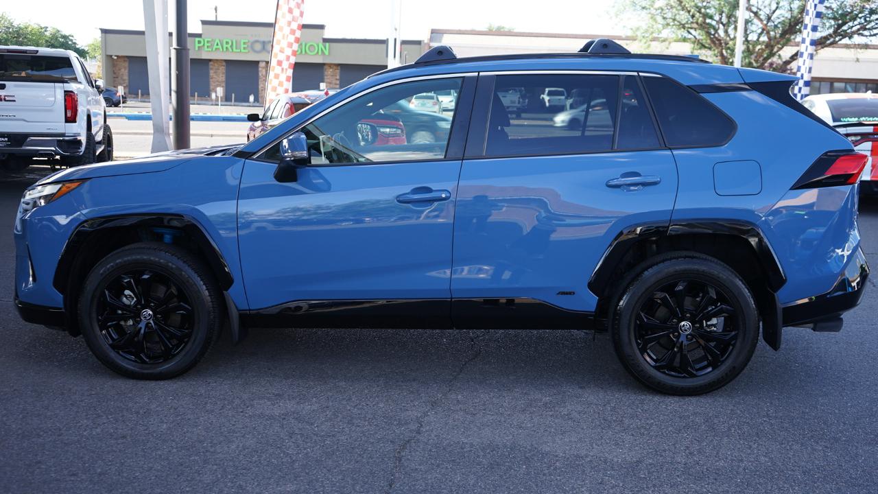 Toyota RAV4 Hybrid SE 2025