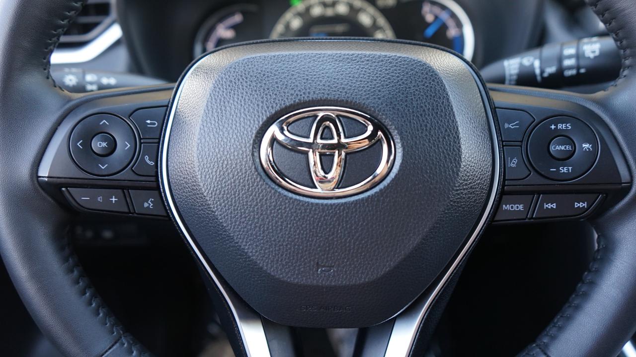 Toyota RAV4 Hybrid SE 2025