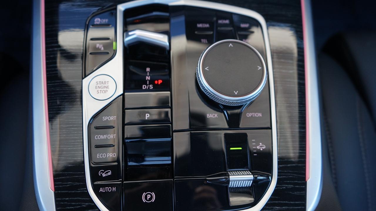 BMW X7 xDrive40i 2024