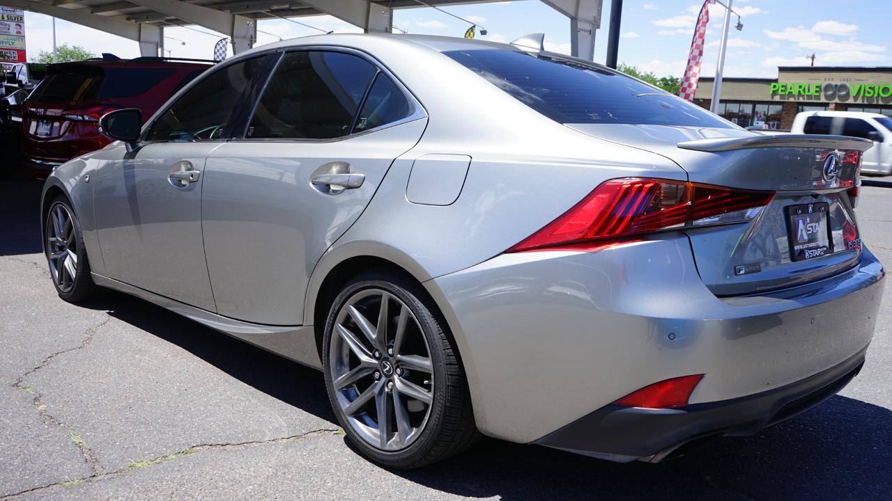 Lexus IS 300 AWD 2018