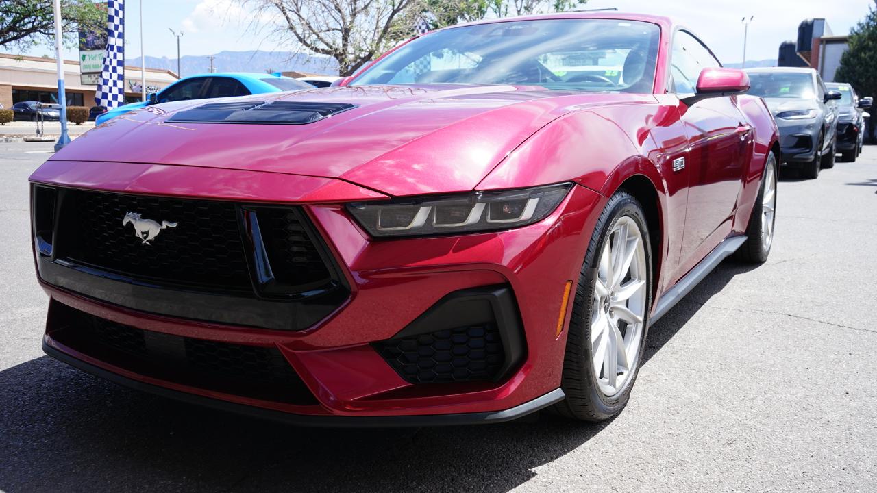 Ford Mustang GT Coupe 2025
