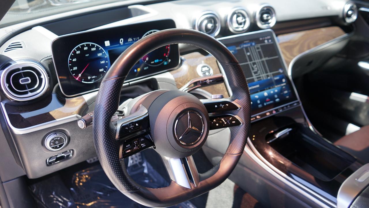 Mercedes-Benz C-Class C300 4MATIC Sedan 2022