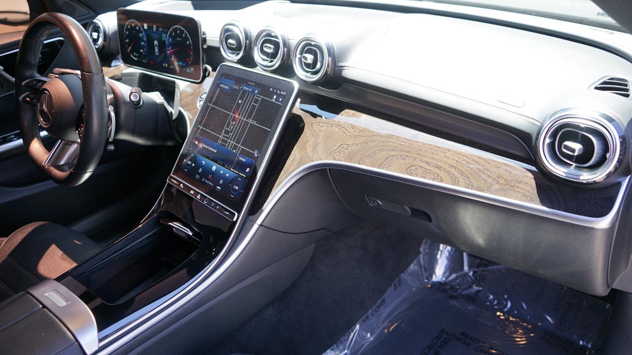 Mercedes-Benz C-Class C300 4MATIC Sedan 2022