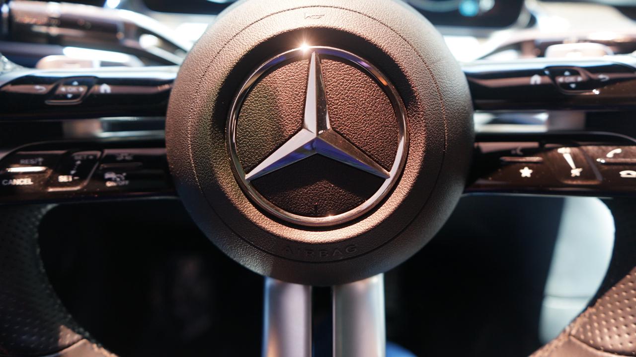 Mercedes-Benz C-Class C300 4MATIC Sedan 2022