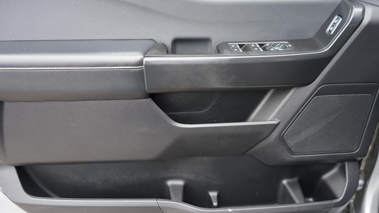 Ford F-150 STX 4WD SuperCrew 5.5' Box 2022