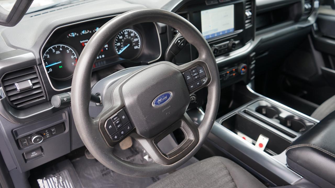 Ford F-150 STX 4WD SuperCrew 5.5' Box 2022