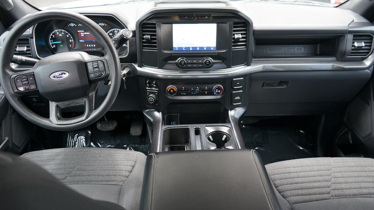 Ford F-150 STX 4WD SuperCrew 5.5' Box 2022