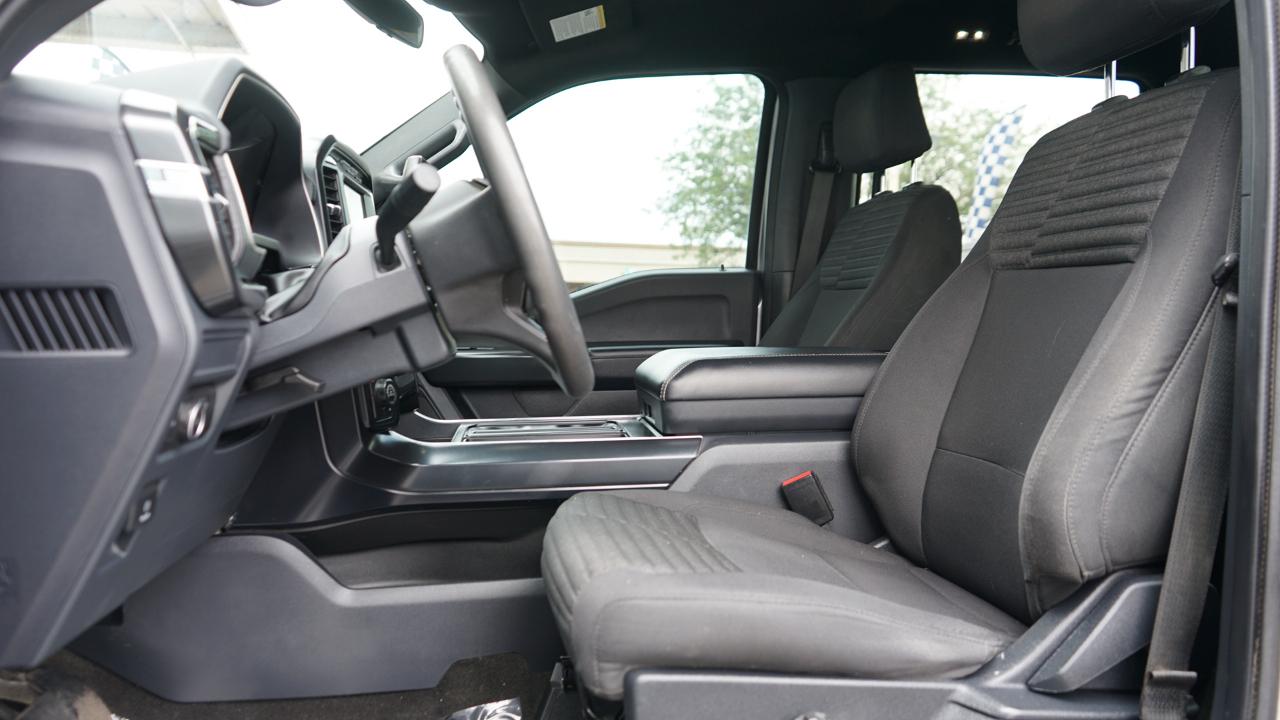 Ford F-150 STX 4WD SuperCrew 5.5' Box 2022
