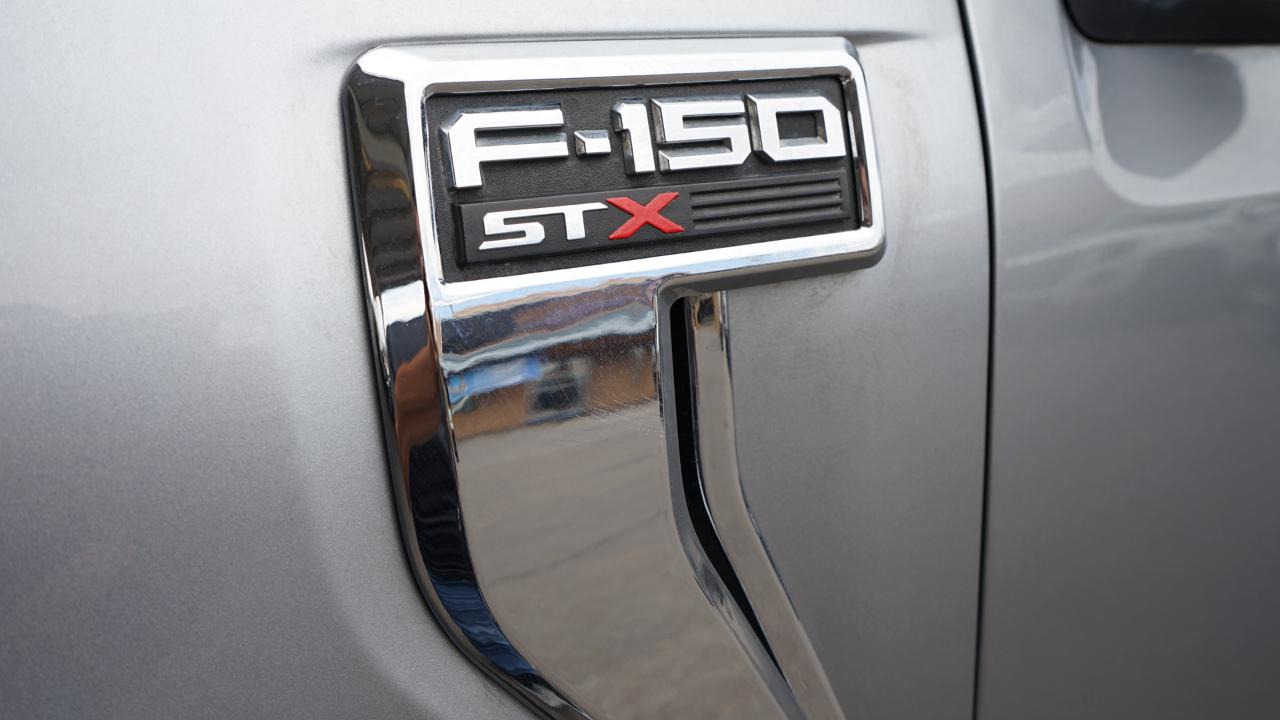 Ford F-150 STX 4WD SuperCrew 5.5' Box 2022