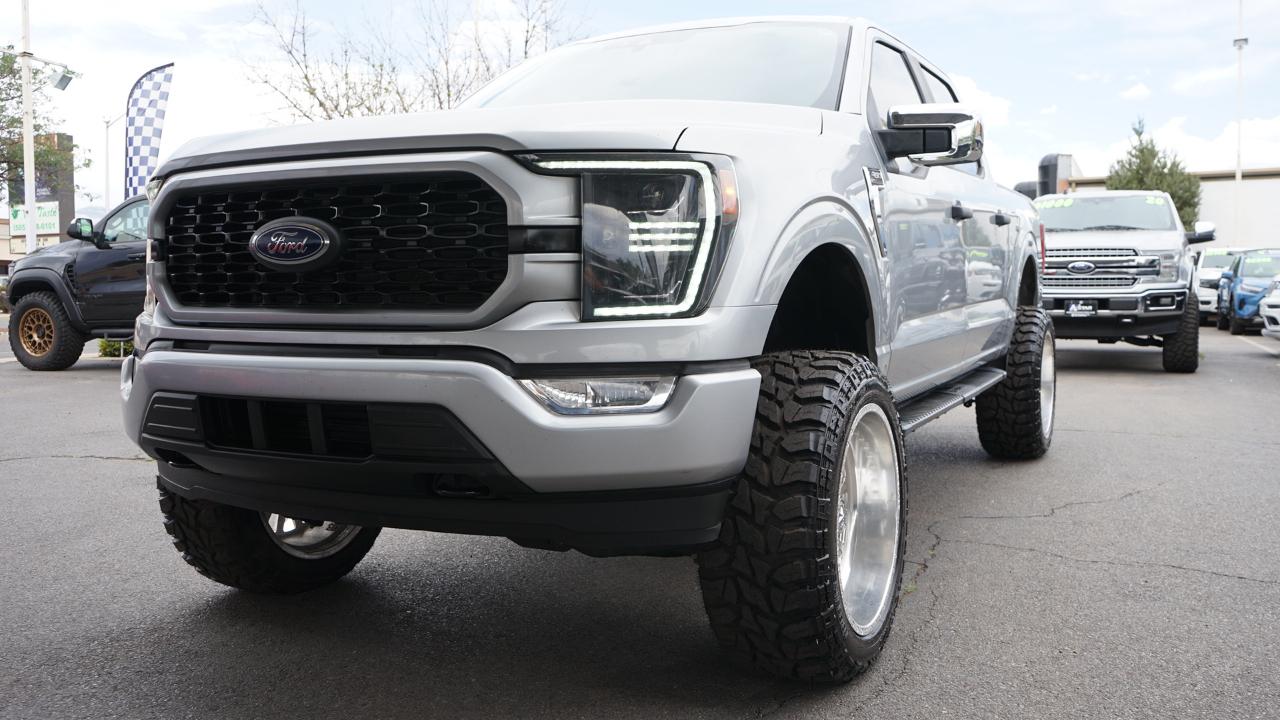 Ford F-150 STX 4WD SuperCrew 5.5' Box 2022