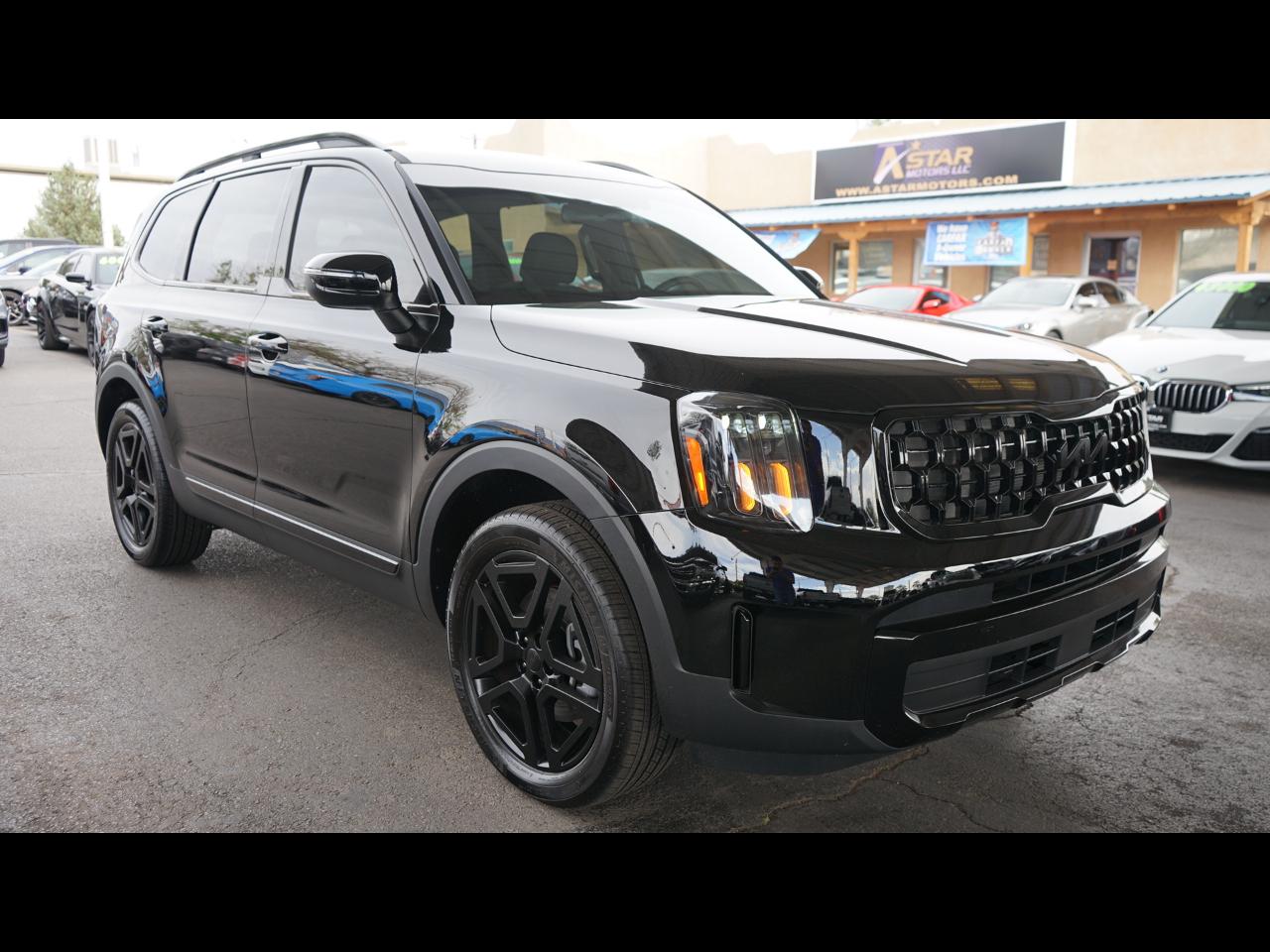 Kia Telluride EX X-Line AWD 2025