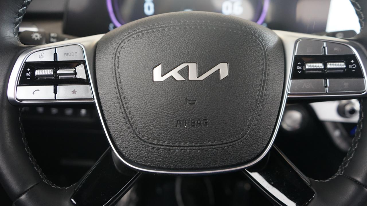 Kia Telluride EX X-Line AWD 2025