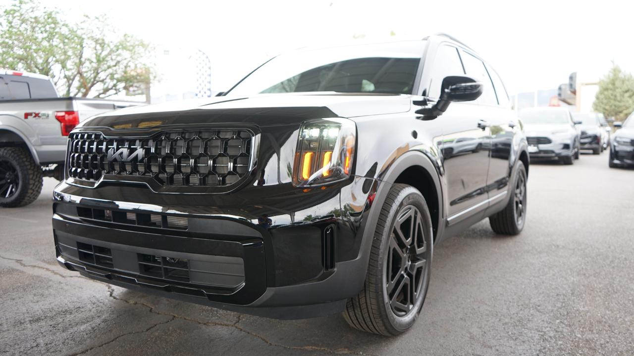 Kia Telluride EX X-Line AWD 2025