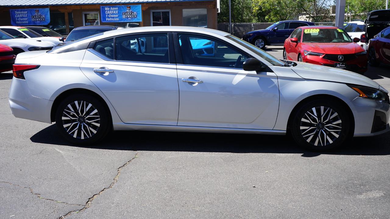 Nissan Altima 2.5 SV Sedan 2024