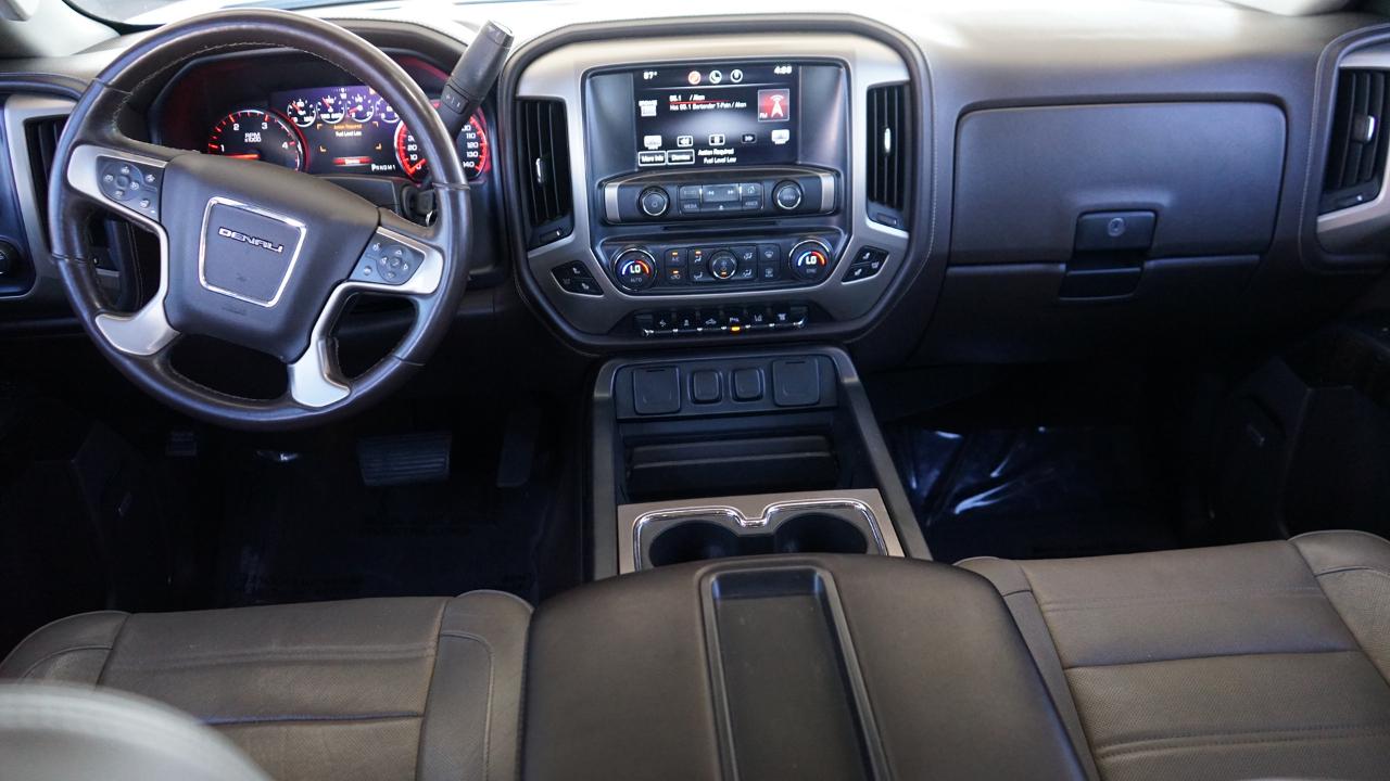 GMC Sierra 2500HD available WiFi 4WD Crew Cab 153.7" Denali 2015
